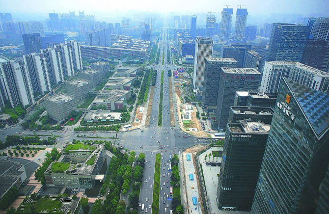 成都正奋力建设国家中心城市.(资良图片)