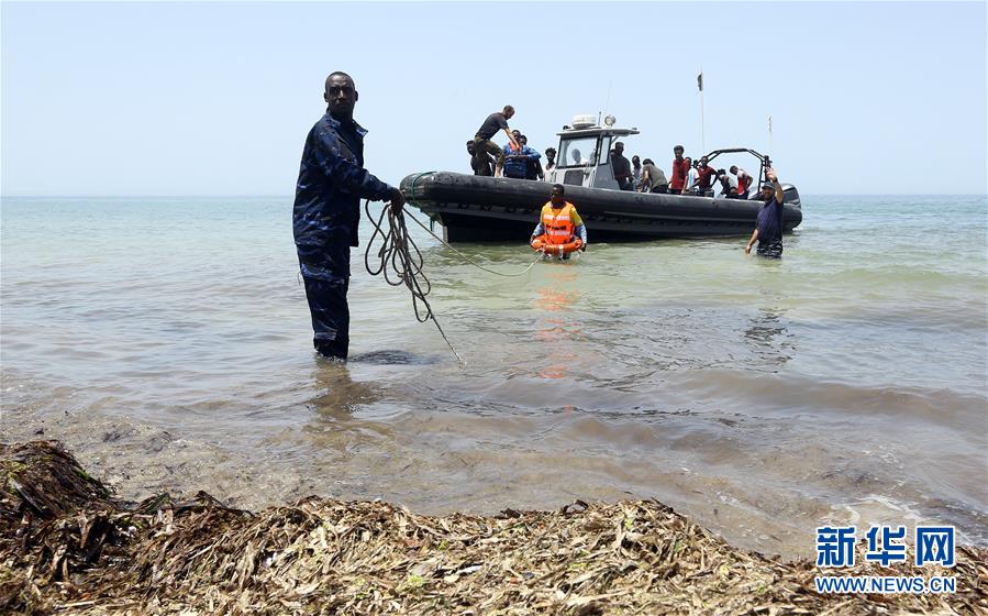 （国际）（2）利比亚西部海域一非法移民船只倾覆 3人死亡上百人失踪