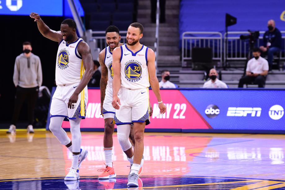 闪电侠第八季在线观看第16集 20210518073431911390622.jpg