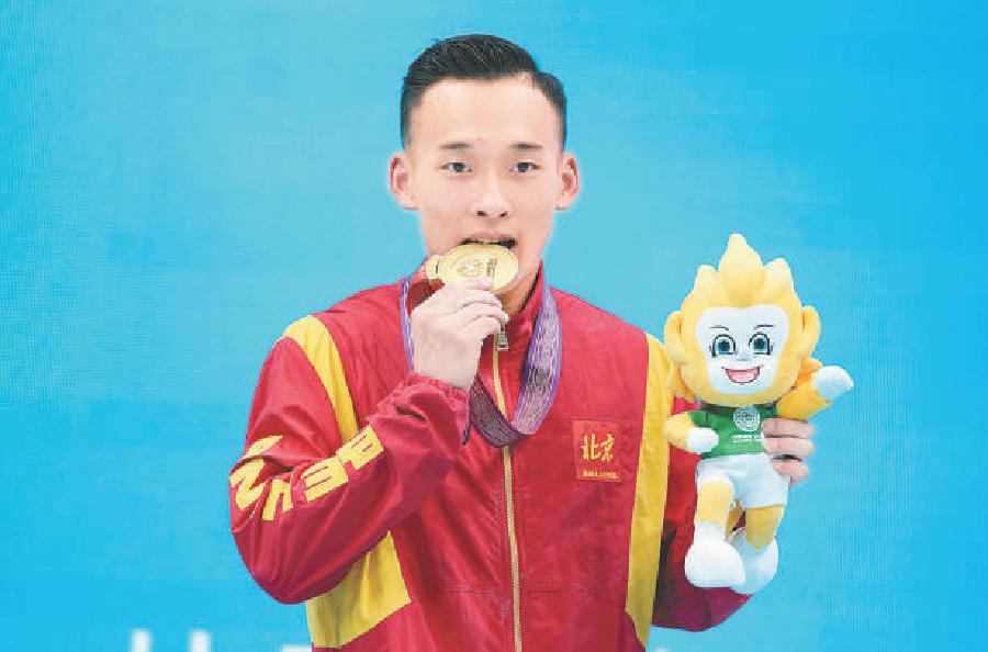 肖若腾夺全运会体操个人全能冠说：把金牌送给所有支持我的人