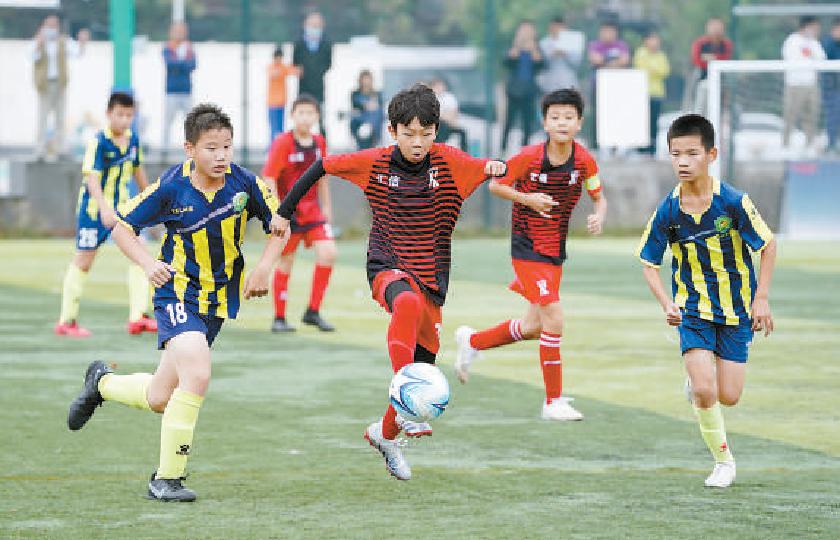 渝超联赛-重庆城市足球联赛赛程-直播比分入口半场战报：半小时内上演进球大战 重庆斯威3：2北京国安