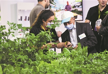 突尼斯举办国际农产品和农业机械展 近700家参展商参展