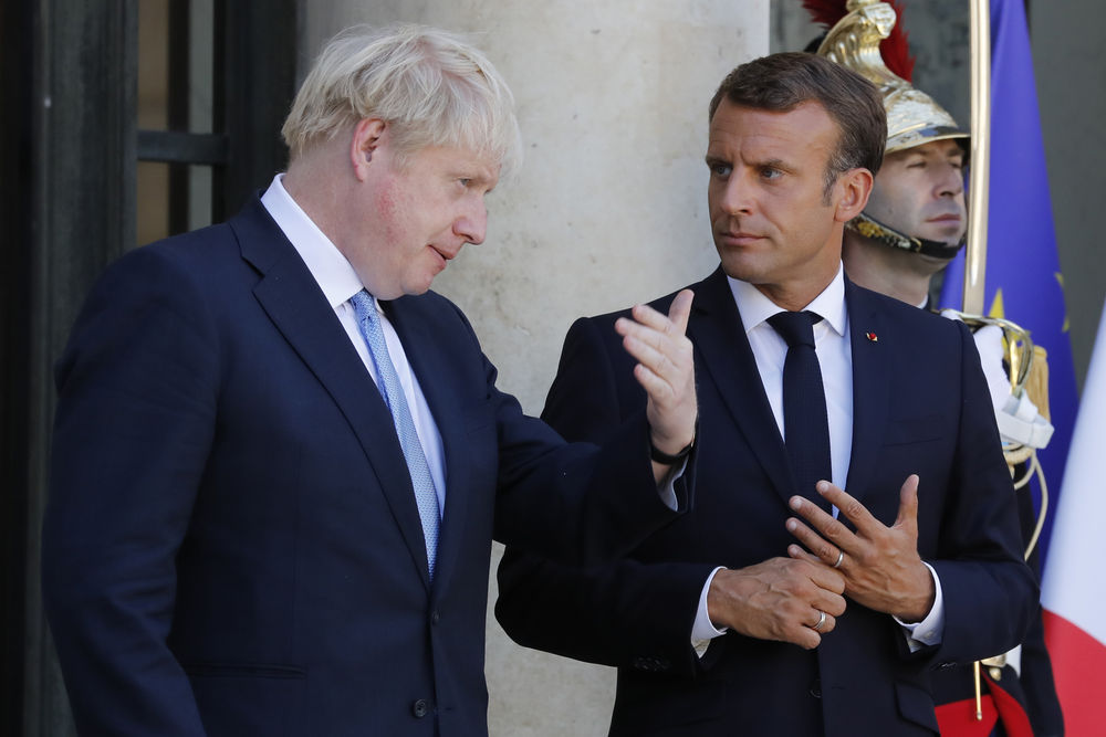 脱欧英国首相 20211127152031465770321.jpg