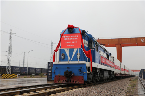 云南铁路货物发送总量创近11年以来历史新高