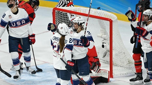 加拿大力克美国 加冕冬奥女冰“五冠王”