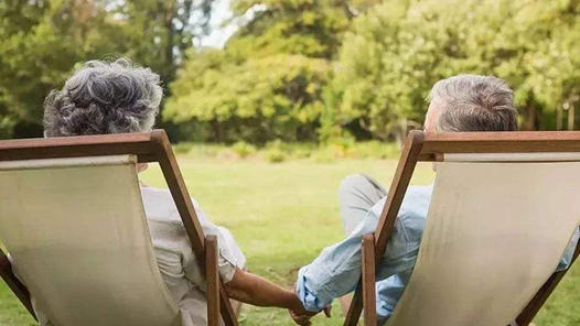 委员呼吁加大居家养老政策供给
