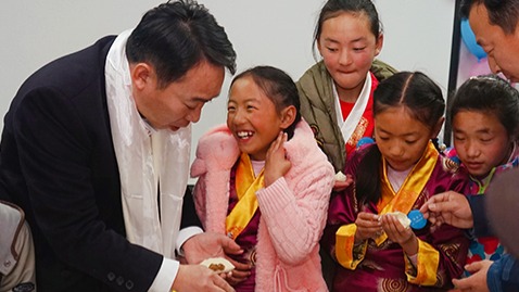这十年·奋斗在路上｜藏族“小候鸟”的微笑