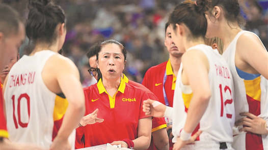 中国女篮踏上亚运卫冕征程