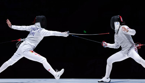杭州亚运会 | 女子花剑团体决赛：中国队战胜韩国队获得冠军