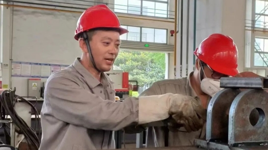 工匠汇·首届“海安名匠”｜丁林根：在焊接质量上精益求精 在技能水平上勇攀高峰