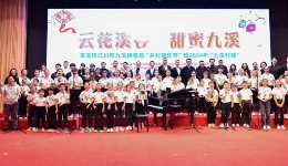 艺评丨合唱团“玩花活”，被看见很重要