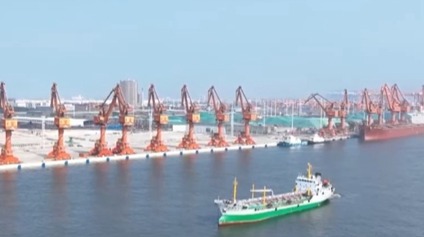 工程建设加速、外贸增长强劲……各行业锐意进取助推中国经济航船行稳致远