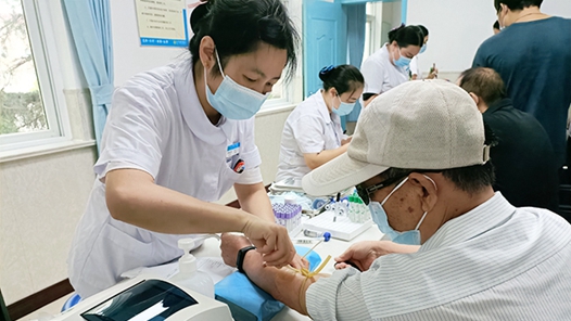 海南省为中老年低保对象提供健康体检服务