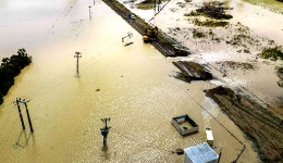 自然灾害频发为气候治理敲响警�? title=