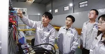 访“上海工匠”钱国：不断创新高炉“三电”技术为高炉大修创造“中国速度”提供支撑