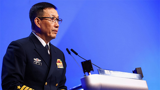 国防部长：中国的国防政策和理念体现在注重开放包容