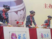 �����Ļ������Ĵ��ݲ�չ������üɽ��Ļ��