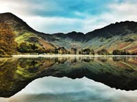 Ӣ���ﾰ�续 ɽˮ��Ӱ��ӳ��Ȥ��