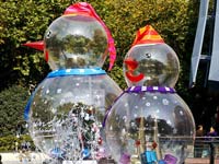 ����͸����ѩ�ˡ������Ͼ���ͷ ��̬��������Χ�ۡ�