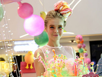 ��۳����λ��ǹ�����ʥ��װ�Ρ�