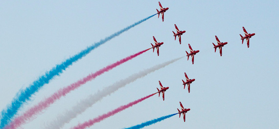 �ϰݹ��ʺ�չ �������ݾ��ʿ����ؼ���