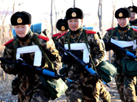 �侯�����ܶ�ǧ���±�ҰӪ������