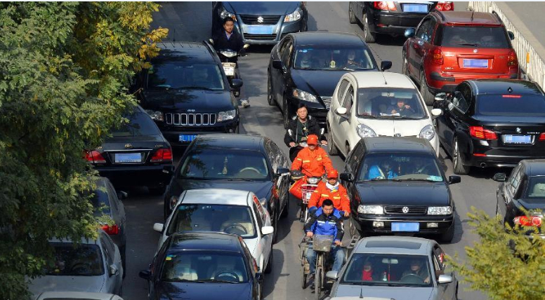 �����¹棺��س��߷���廷����100Ԫ��3�֡�