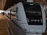 ������·�����飺����ǧ�һ��ǣ����