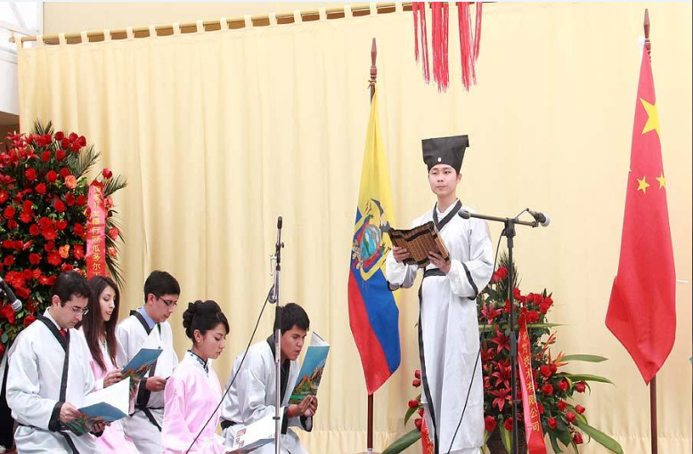 ���֮�����ƺ���ȡ� ���⴩������������ġ�