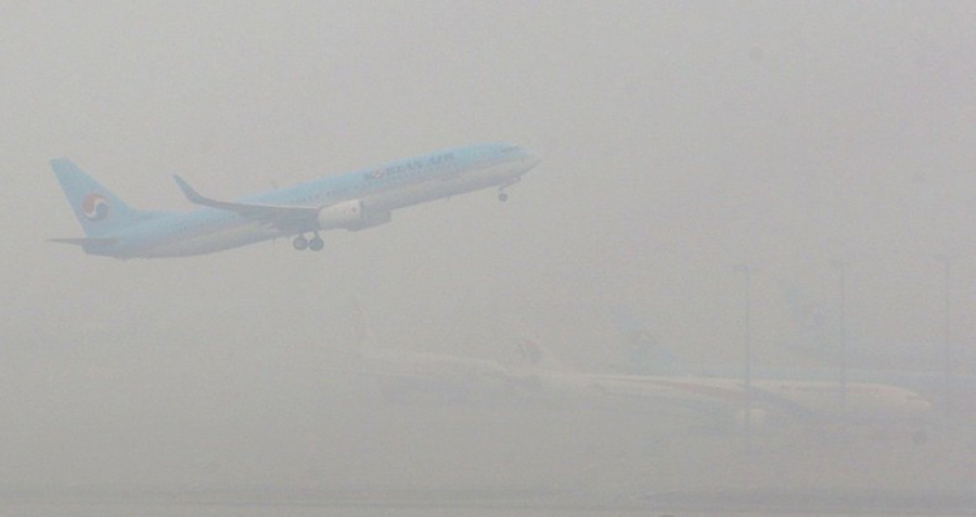 �׶��״η�����΢��Ԥ�� ��ý����ȫ�����й�������Ϯ��