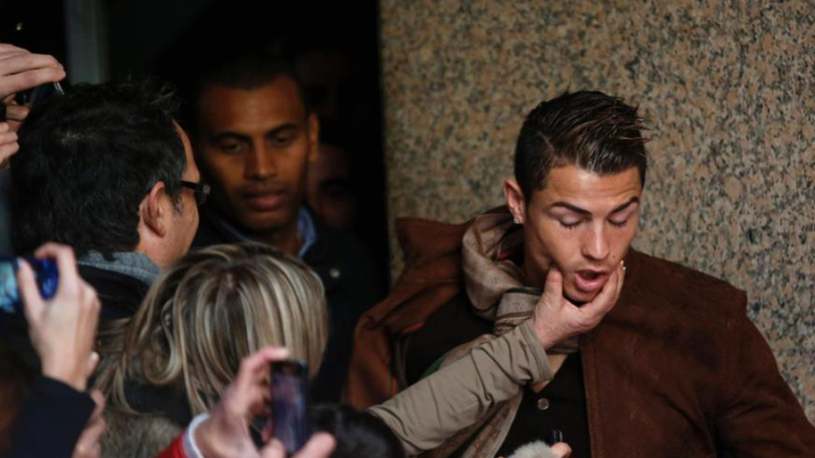 C�������Ļ���������� ���˿���°͵�Ϸ��