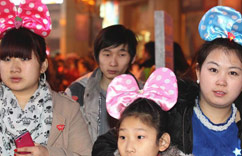 ƽ��ҹ���������ͷ�񻶡�