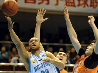 CBA������17�֣���������108��100սʤ�Ϻ���