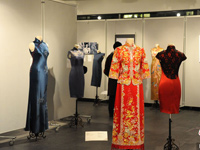 �¹����֡��Ϻ�����չ����Ļ��