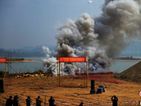 ���������������ٷǷ��̻�����