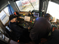 ��ͷ����족�����ˡ�