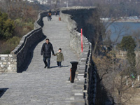 �Ͼ�����ǽ��ȫ�濪�� ������ǽΪ�����ǽ����