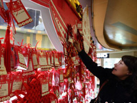 �Ͼ�����΢��Ը������������ף����