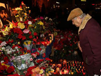 �ڿ������ڰ�����ͻ�����ߡ�