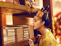 《武则天》曝范冰冰造型”