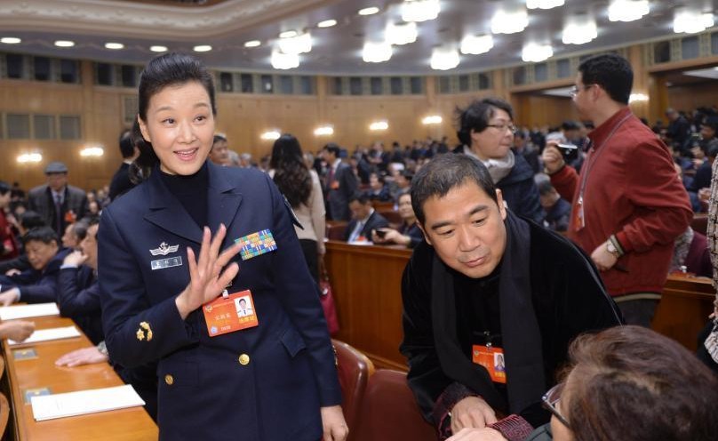 ȫ����Эʮ������λ����ڱ�����Ļ ����Ӣ��ίԱ��ǰ���ѡ�