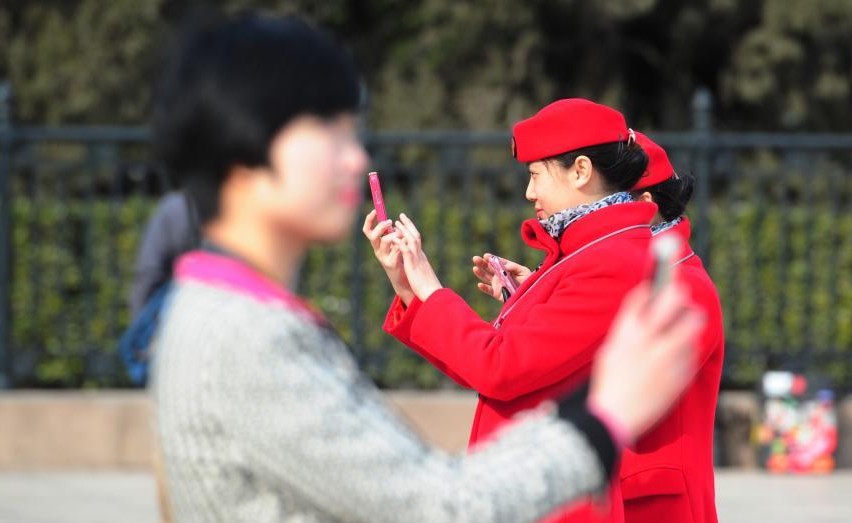 Ů����������С������ǰ���ġ�