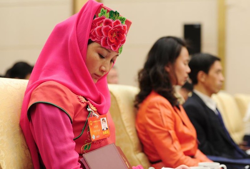 �������˴�����μӸ�����������顱