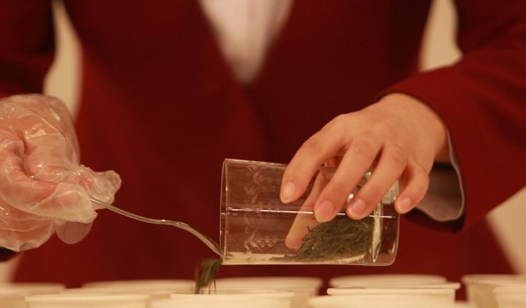 ����ù�����ԱΪ������