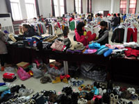 河北一大学现“无偿超市””