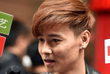 张晋出席香港金像奖活动”