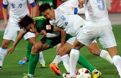 中超联赛第5轮:北京国安2比0击败广州富力”