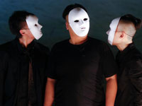 “90后”新秀演绎孟京辉戏剧新作《寻欢作乐》”