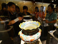 厦门举办首个海峡两岸文物展览专场”