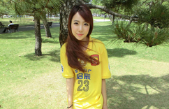 日本女球迷钟情恒大”